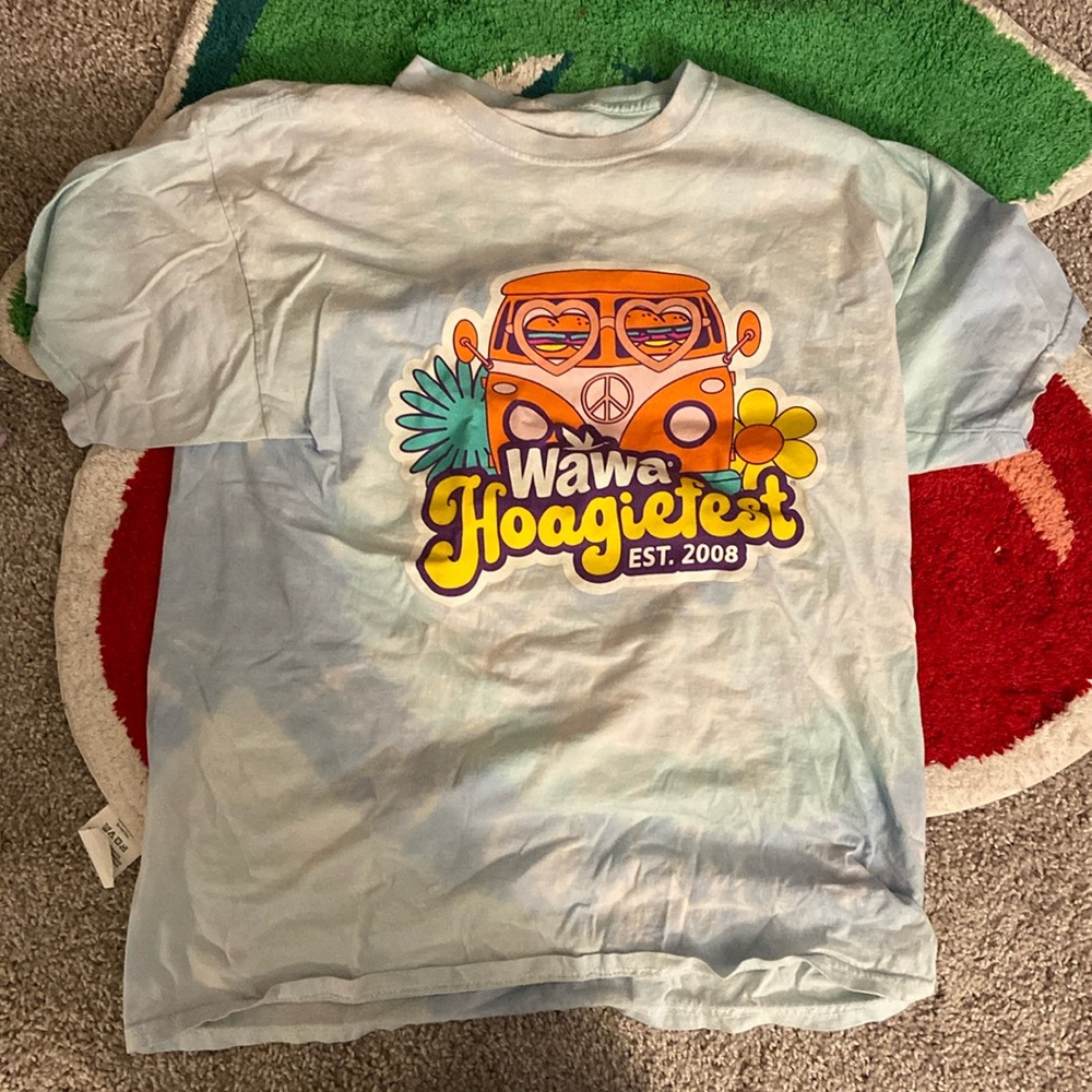 Wawa hoagieftest shirt size medium unisex
